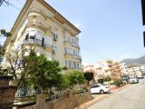 Kadıpaşa'da Çağrıcı Apartmanı Satılık Yatırımlık Daire 