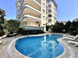 Alanya Oba Merkezde Satılık Geniş Daire